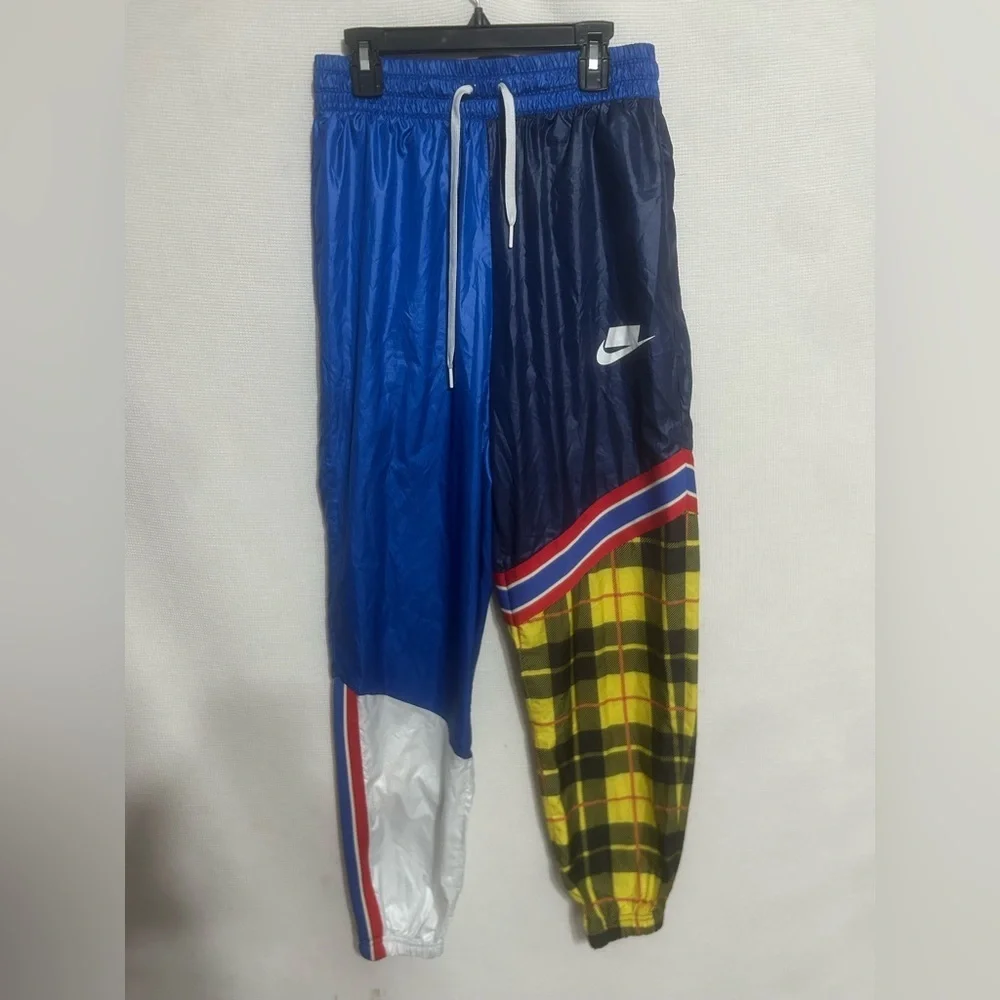 Nike sz xs